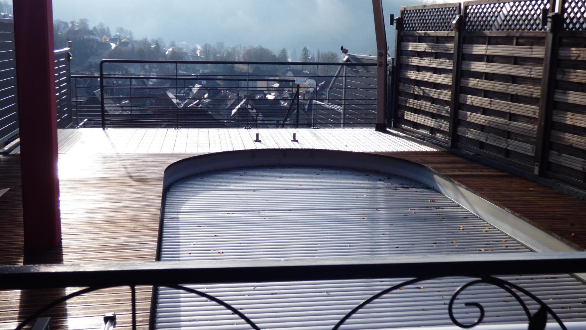 보므 레 다므 La Colline Aux Yeux Doubs B&B 외부 사진
